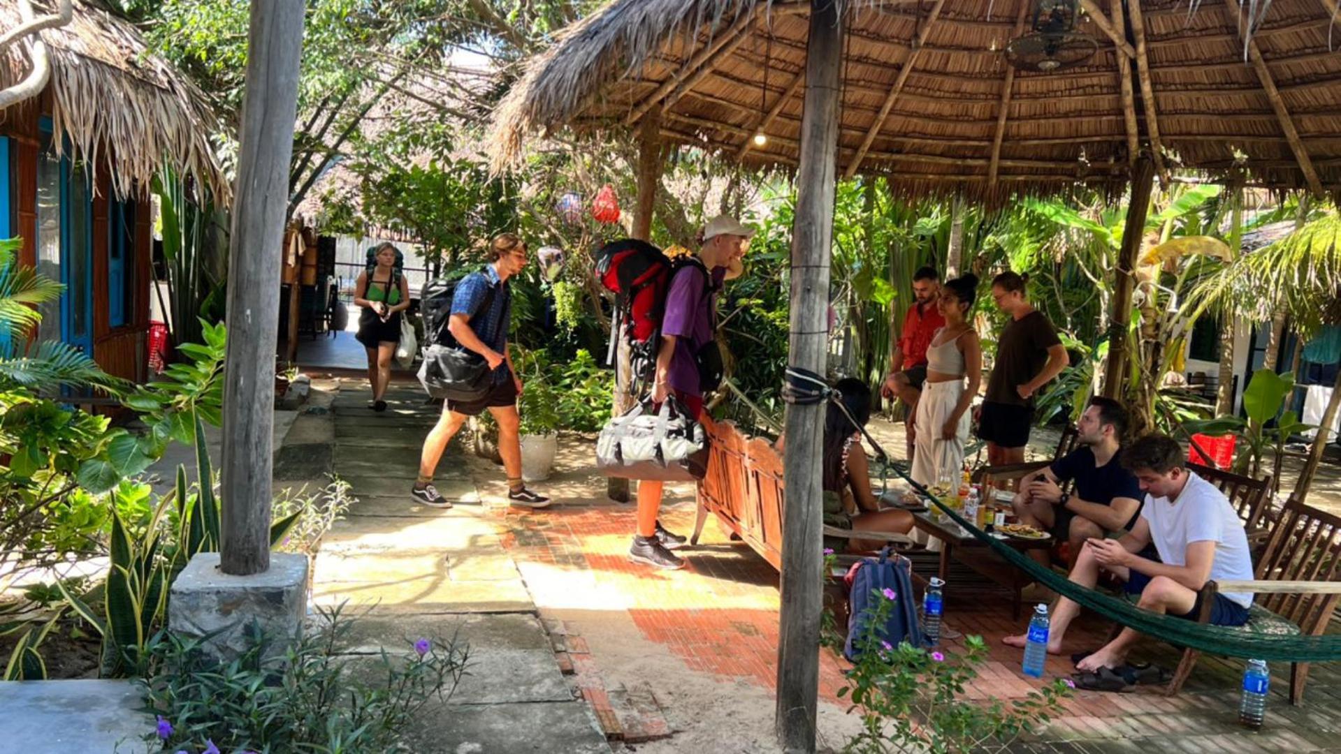 The Seaside Bungalow Hostel And Bar Hoi An Exterior foto