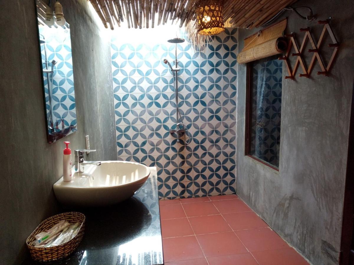 The Seaside Bungalow Hostel And Bar Hoi An Exterior foto